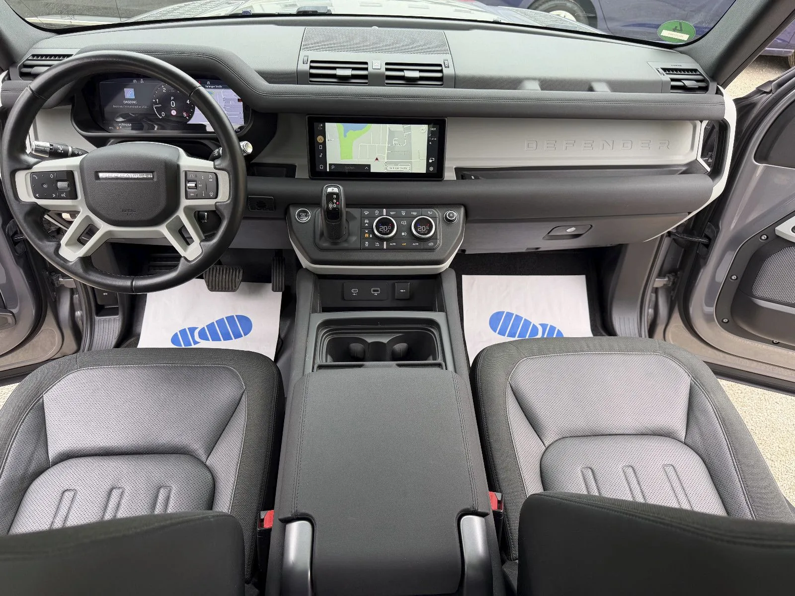 Land Rover Defender 110 SE — Ansicht 4