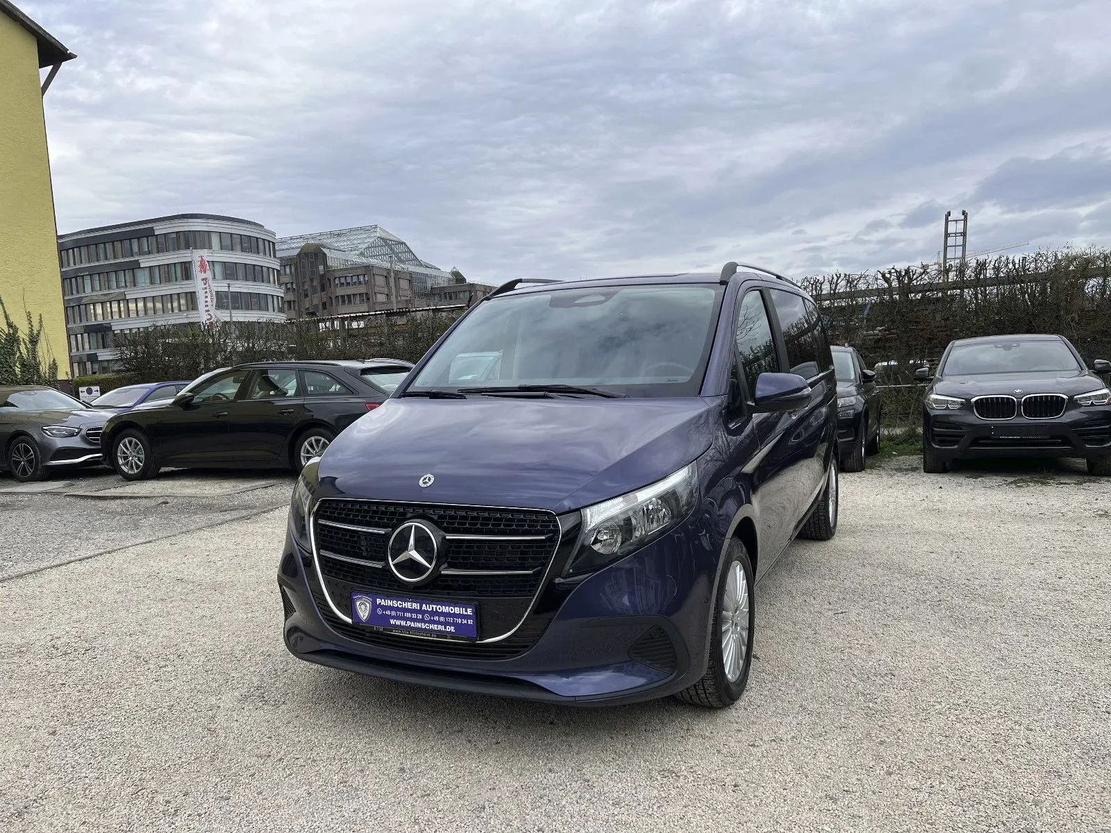Mercedes-Benz V 220 d kompakt — Ansicht 2