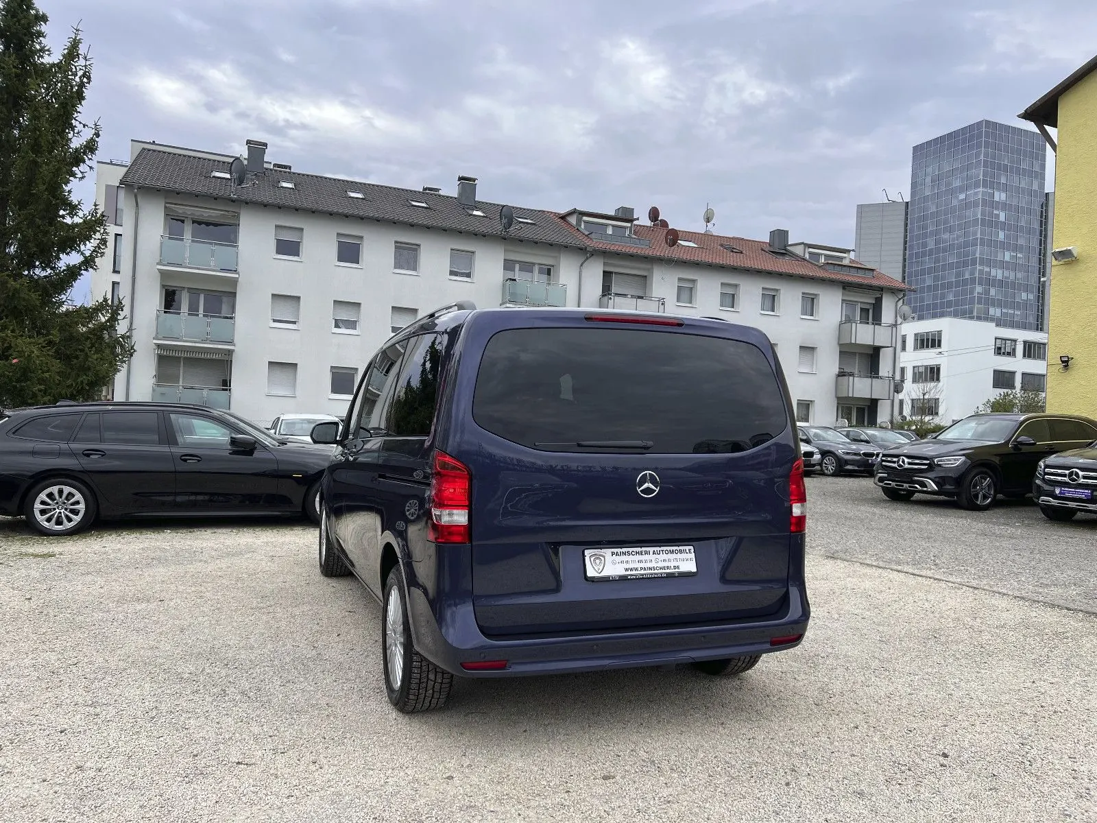 Mercedes-Benz V 220 d kompakt — Ansicht 3