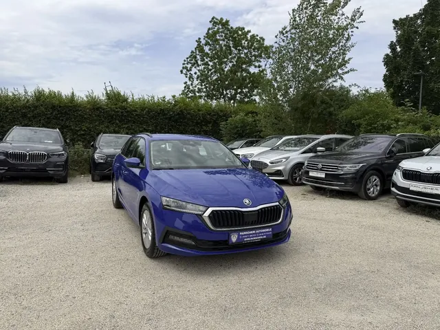 Skoda Octavia Combi 2.0 TDI DSG Ambition
