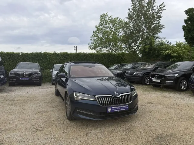 Skoda Superb Combi Ambition DSG
