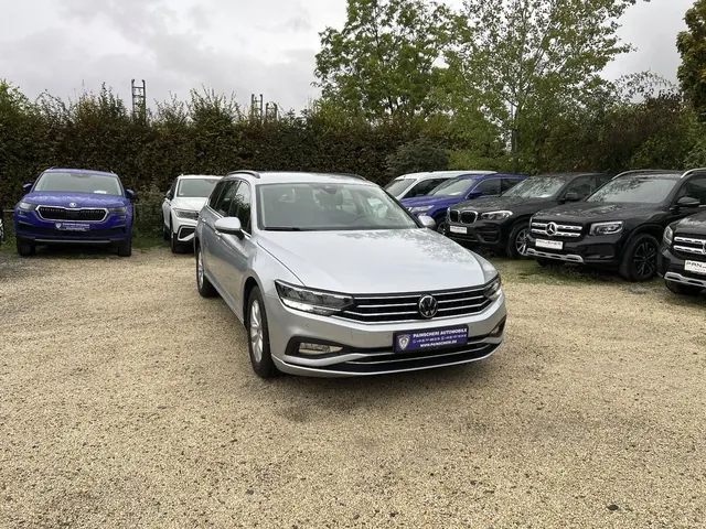 Volkswagen Passat Variant Business DSG